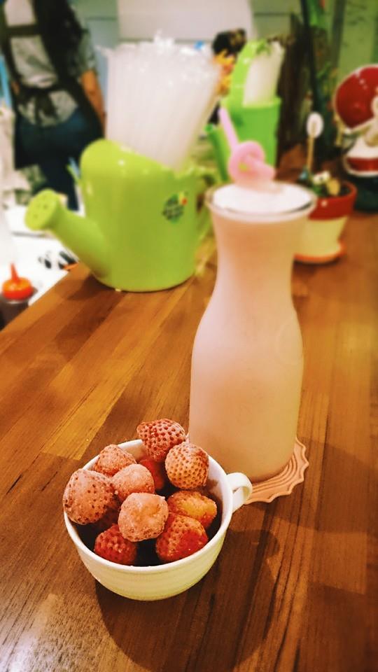 百樂軒 Da Juiceman 快樂果汁人 草莓牛奶